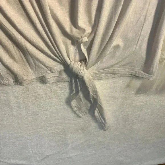 Active Seller! Rain Tee Lace Sleeves White Hem Tie New With Tags - Picture 7 of 11